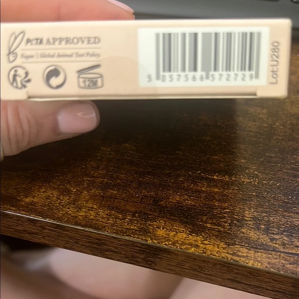 Revolution Bronzer & Contour Palette Brown Gold